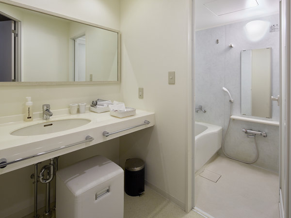洗面所・浴室（客室イメージ） バス・トイレが別なお部屋は大人気です。（アクセシブルツインを除く）