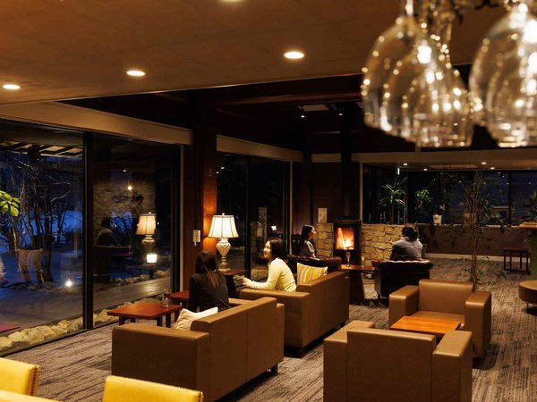 ���D���Ȉ�t�ƂƂ��ɁA�S�قǂ���ЂƂƂ������߂������������B