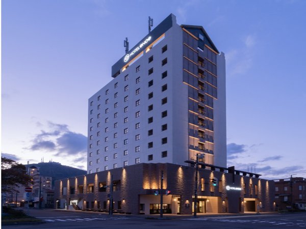 �z�e���G�m�G���ق̊O�ώʐ^