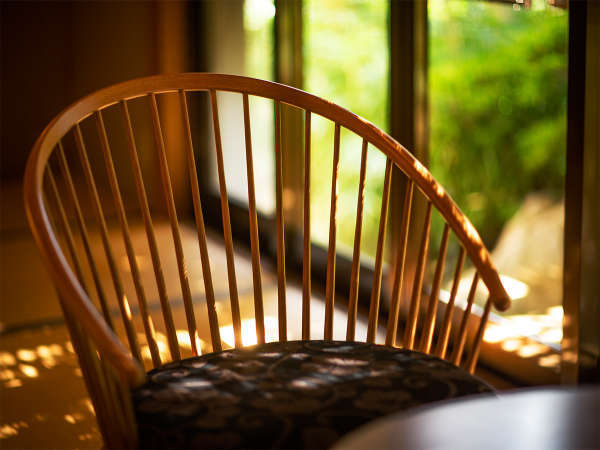 �y�q���C���[�W�z