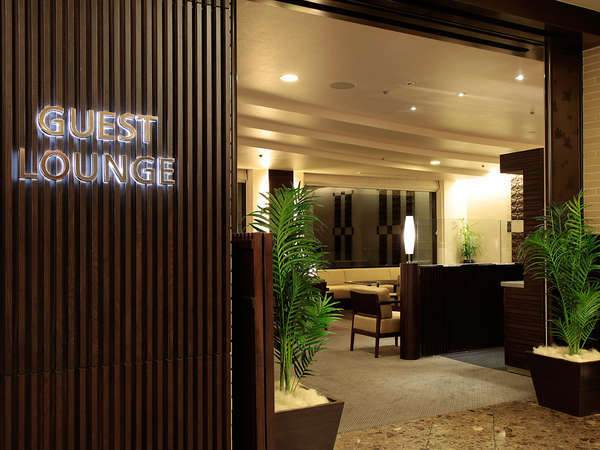 �y�Q�X�g���E���W �����z