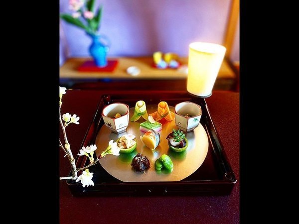 �y�������ف@��h�z�n��50�N�]�聟����̉����~�ŁA���{�̓`���ƕ����ƐS�ł����ĂȂ�