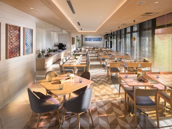 All-day Dining - SAUSi\[Xj