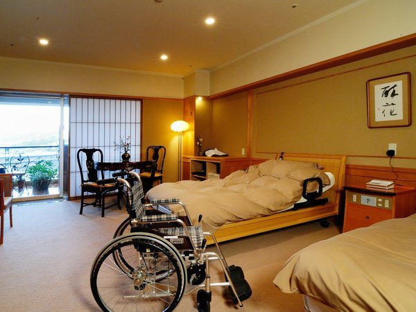 �R��܂ƁF�t���t���b�g�t���A�̂�����