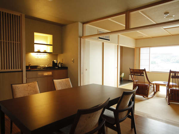 �ʓ@�`�w���̐��x�`�q�����