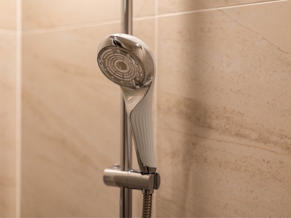 �y�ʏ�t���A�zRefa�V�����[�w�b�h