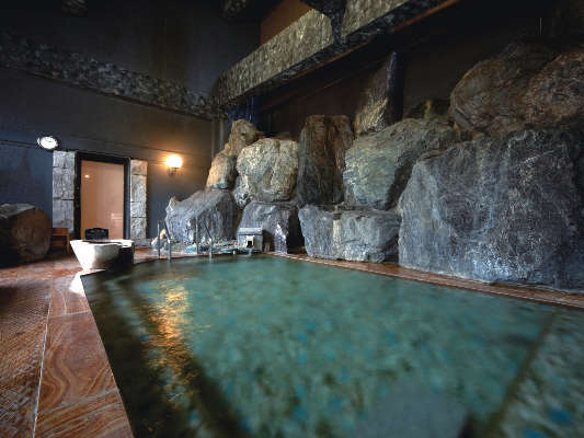 内湯でのんびりと石和温泉をご堪能下さい。