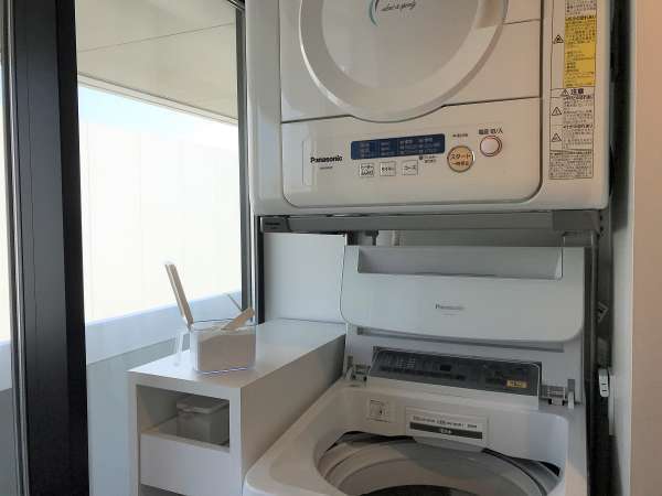 【ランドリールーム3・5Ｆ】洗濯機も洗濯用洗剤（粉）も無料でご利用いただけます。