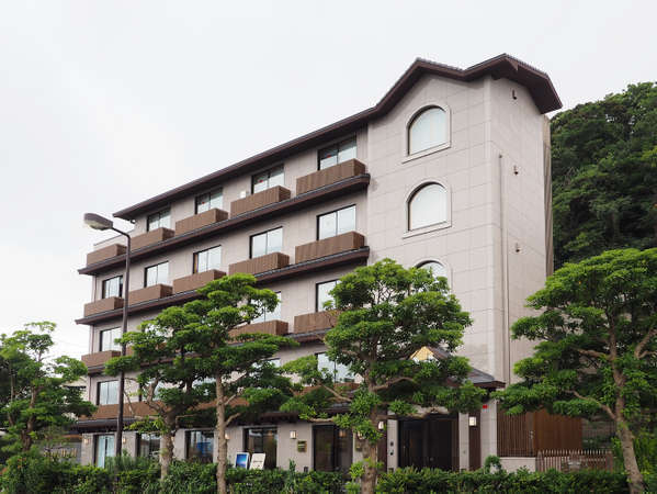 江の島 ホテル 片瀬江ノ島駅から徒歩10分のホテル 円より ローマ風呂 神奈川県 デゴイチよく走る Sl沿線宿泊情報