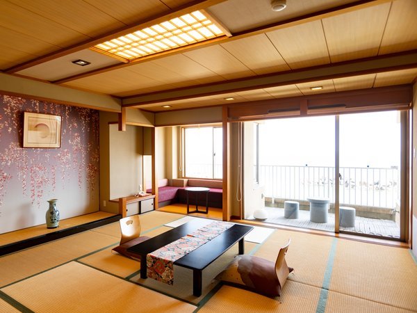 【和室13畳 大山と日本海を望む露天風呂付客室】3階のお部屋