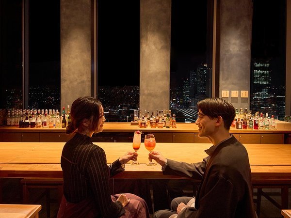 ÉvXze@XJC^[FH̖钷zIȃJNeƂJptF̗Uf