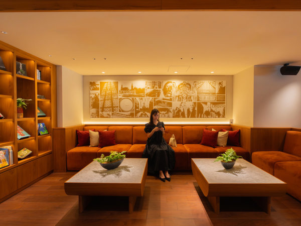 【バー＆ラウンジ】宿泊者はご自由にお寛ぎいただけます。