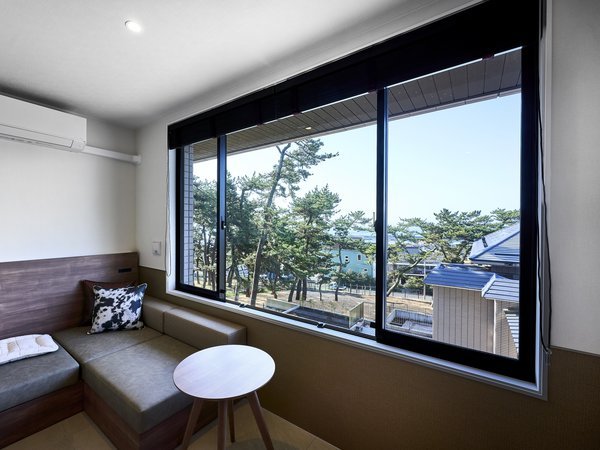 2F�@�X�^���_�[�h�K�[�f���r���[