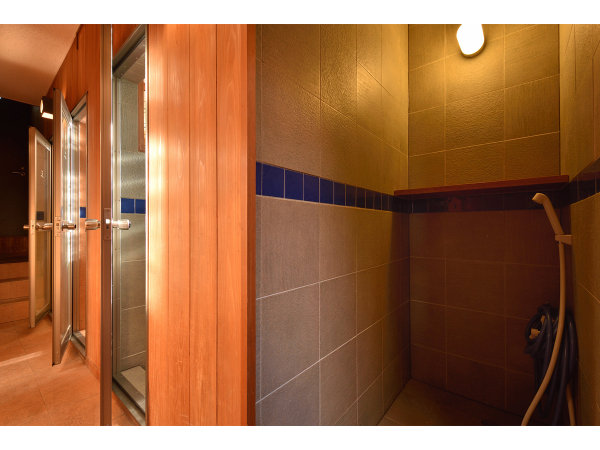 ��ꉷ��@����Ԃ��̌��򓒏h�@�I�������i��Ƃ肠��j�F���h�����ۉƑ�