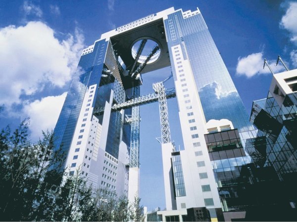 �z�e���W�I���e�B�b�N���~�c, an Ascend Collection Hotel�F�y�~�c�̕��i�ɗ��~�c�X�J�C�r���z
