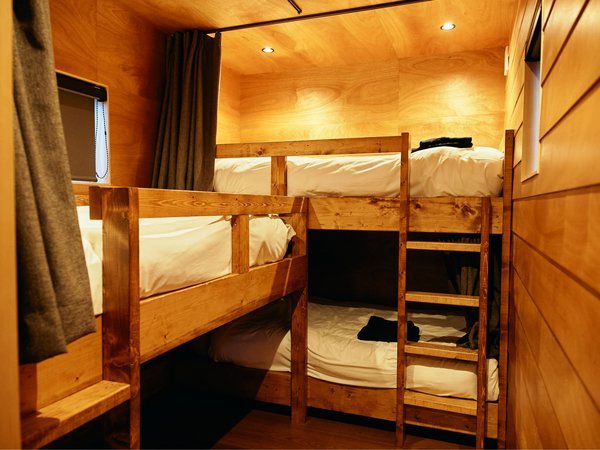 AGEKI BASE HOTEL3ixbhłB