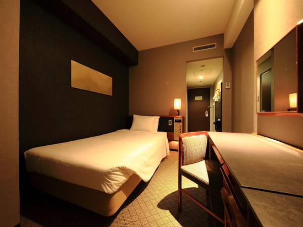 �z�e���j���[�I�[�^�j����