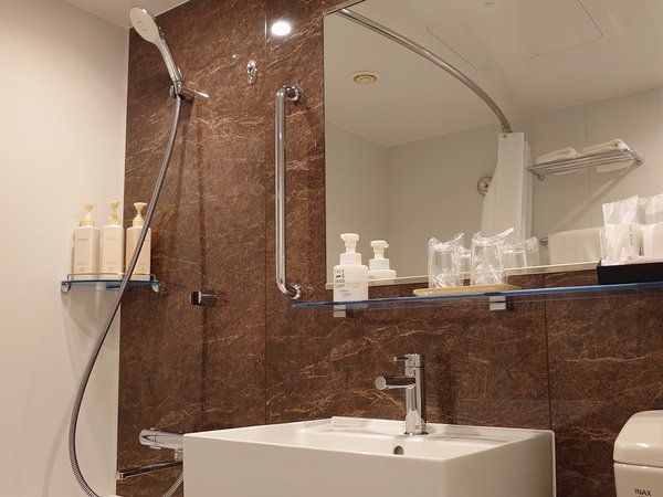 �E�X�^���_�[�h�c�C���@�o�X���[��