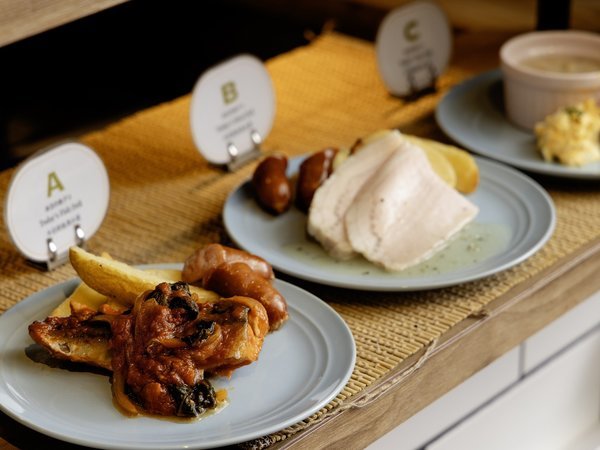 KOKO HOTEL ���É��h South�F�y���H�z���ւ��f��