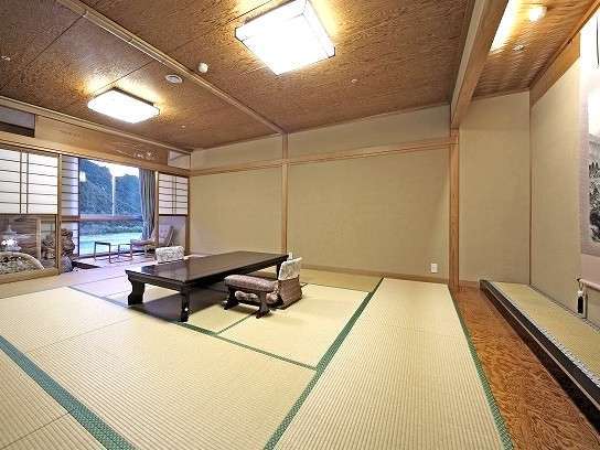 ◎眺望風呂付特別和室（川側・15畳+前室）Premium Japanese Style Room(River View)