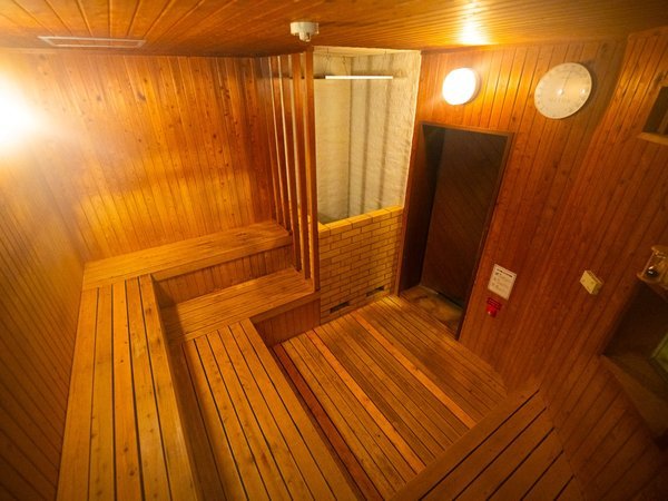 ���󉷐�T�E�i