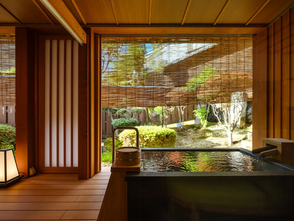 �y�Αے��������z����17���̘a�����ف��I�V���C�t���q�����\����`���|�\���M�B���