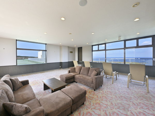 �m����X�J�C�e���X�n
