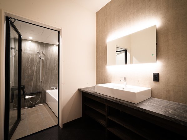 �y�l���̊ԁz���ʑ�