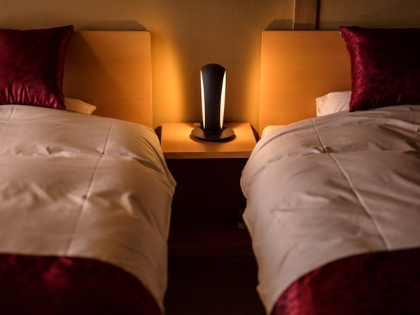 *�y�������^���ʎ��������E���ǂ��z�V�����Y���̃x�b�h�ɂ₳��������ŐS���炮�ЂƂƂ����B