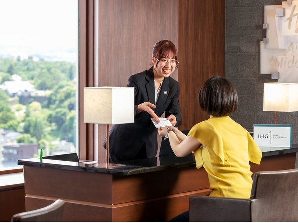 �t�����g��16�K�B�F���܂��Ί�ł��}���������܂��B