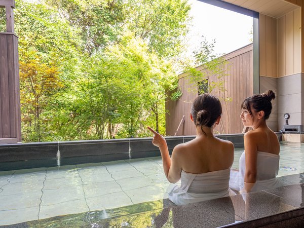 �y�嗁��z����