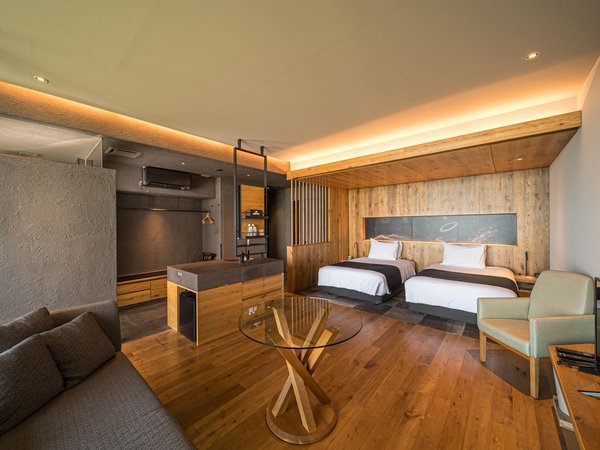 �y�f���b�N�X�c�C���z��Ƃ肠��X�y�[�X�ɁA�S�n�悢�����̏��A�ǁA�Ƌ�B