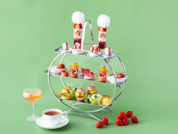 �n�C�A�b�g ���[�W�F���V�[ ���l�F�z���C�g�X�g���x���[�E�A�t�^�k�[���e�B�[