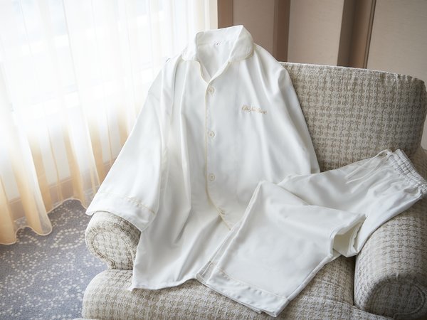 �p�W���}�i�C���[�W�j���q���^�C�v�ɂ��d�l���قȂ�ꍇ���������܂�