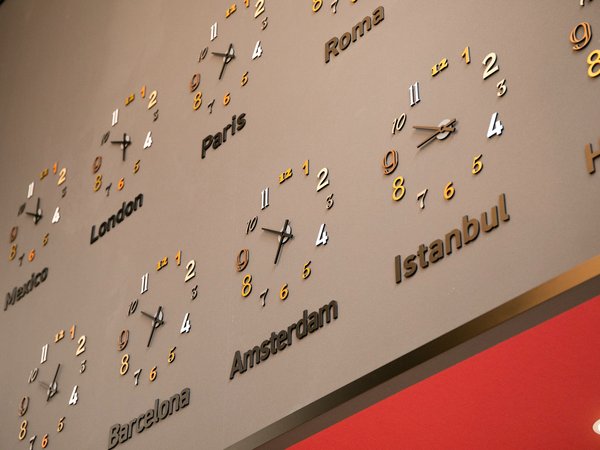 �y�t�����g�E���r�[�z���E�𗷂���킭�킭���B