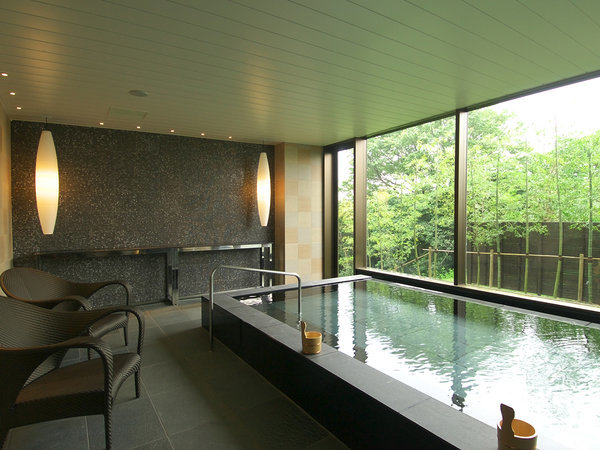 �u���ό��z�e���@�U�@�x�C�X�C�[�g�F����C���[�W