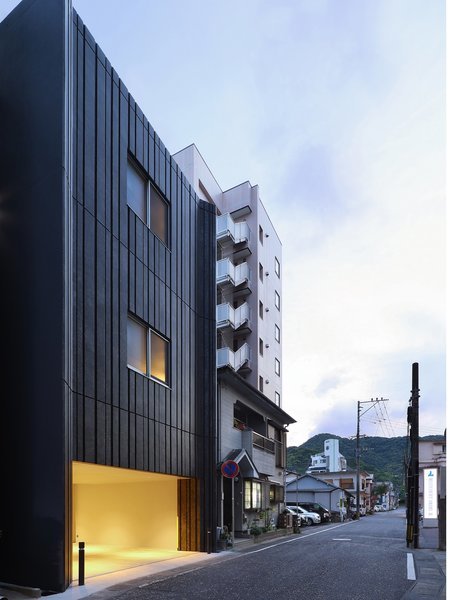 �z�e���@�E�G�X�g�R�[�g�����F3F�A���ʘH���嗁��ʓ�