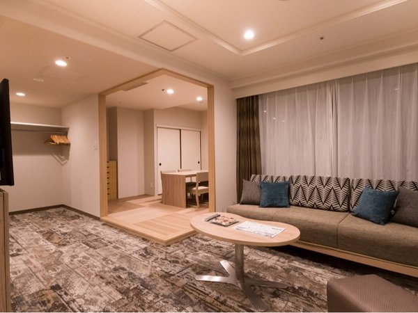 �y���C���^���[�V���[���z�f���b�N�X�R�[�i�[���ő���6��/�a�m��