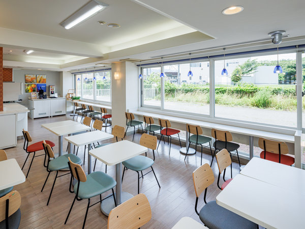 �y���E���W�X�y�[�X�z���H�ł̗��p���E�F���J���h�����N�T�[�r�X�ƂƂ��ɋC�܂܂ɂ��߂�����������