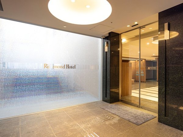 �z�e���G���g�����X