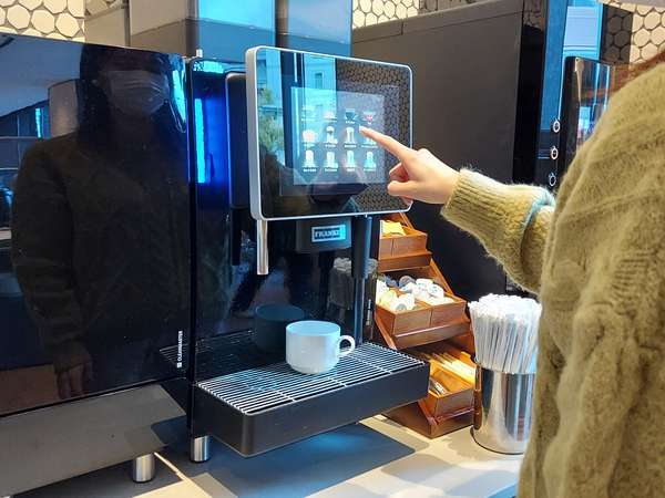 �����u�����z�e�����t�B�l���É��w�O�F�y���h�����T�z