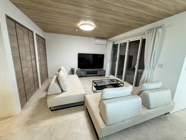 303�����@�L�X�Ƃ������r���O
