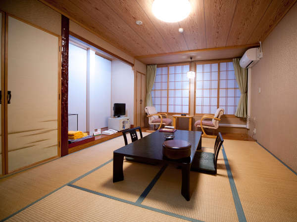 ���[�g�s�A�a�y���@�m�����򗷊ق̎{�ݎʐ^2