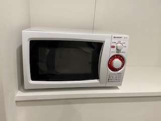 dqW