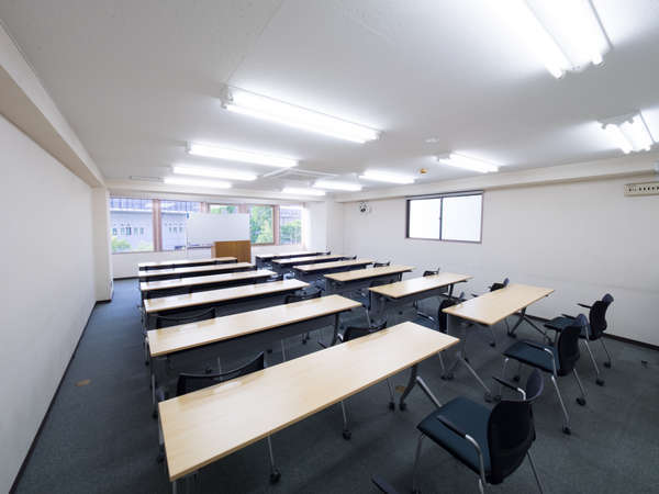 �z�e���V���F�X�^���_�[�h�ȏ���c��