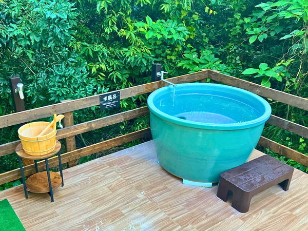 �����C�T�E�i���ɐ����C��ݒu���Ă���܂��B�����ŉΏƂ����g�̂���C�ɗ�₷���������y���݂��������B