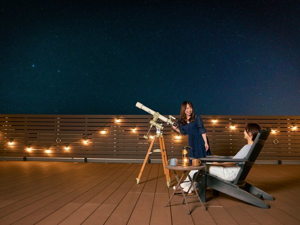 ���ʉ���X�^�[���C�g�z�e�������ӂ�cafe���V�ق̎{�ݎʐ^2