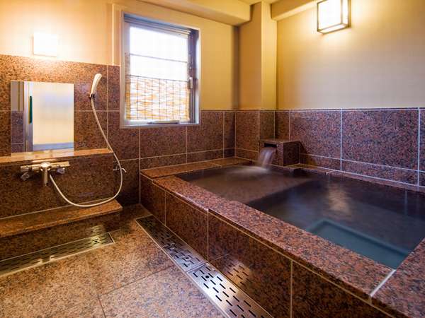 �z�e���O�����X�p�@�A�x�j���[�F��������