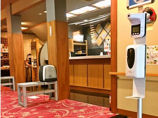 ���ւɂ͎����������������ŋ@��ݒu���Ă��܂��B