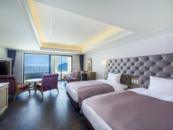 �y�q���z�X�J�C�t�H�[�X�s�C�[�X�g�t